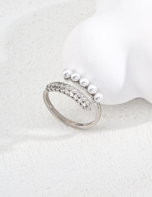 Silver Artistic Pearl Ring