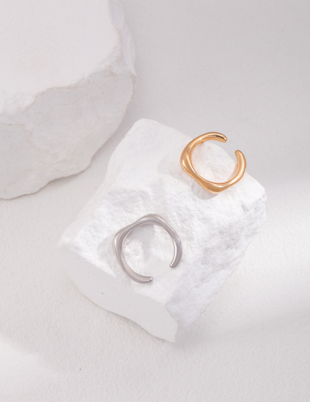 Silver Minimalist Line Ring