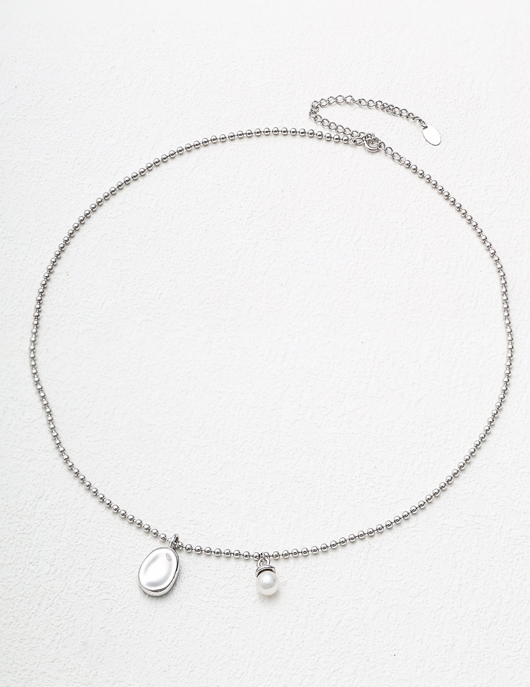 Silver Elegant Pearl Necklace