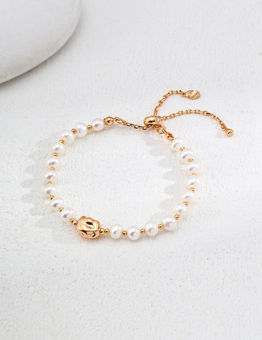 Minimalist Natural Pearl Bracelet